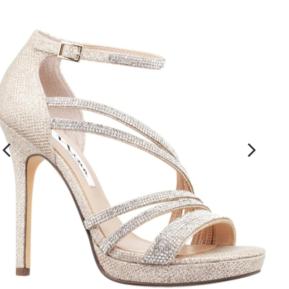 🔥 ❤️ Nina Dreamland soft platinum heels